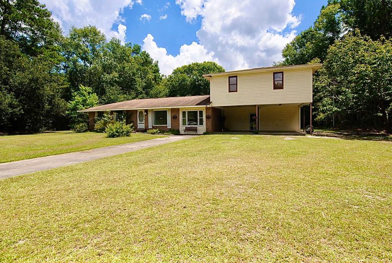 1394 Old Whitesville Rd, Moncks Corner, SC 29461