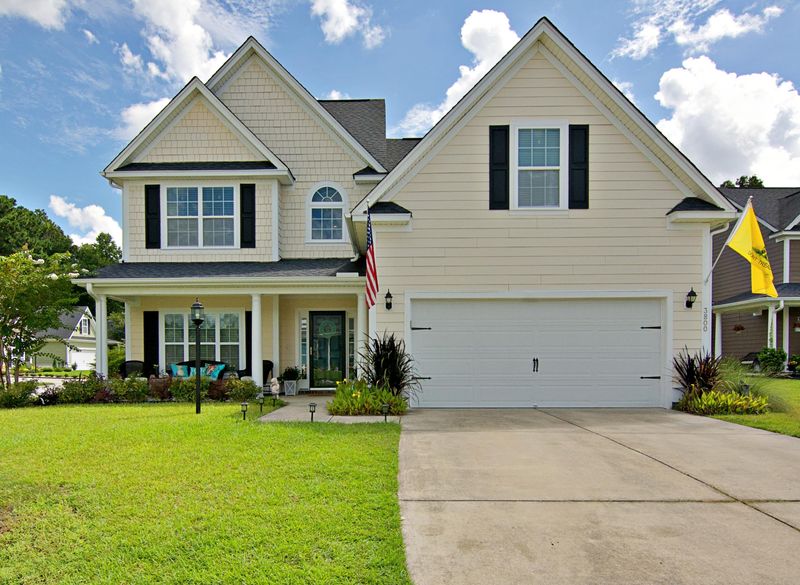 3800 Canary Ct, North Charleston, SC 29420