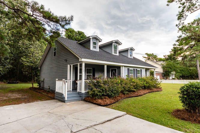 1520 Boston Grill Rd, Mount Pleasant, SC 29466