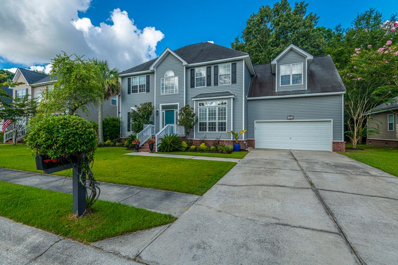 1944 N Smokerise Way, Mount Pleasant, SC 29466