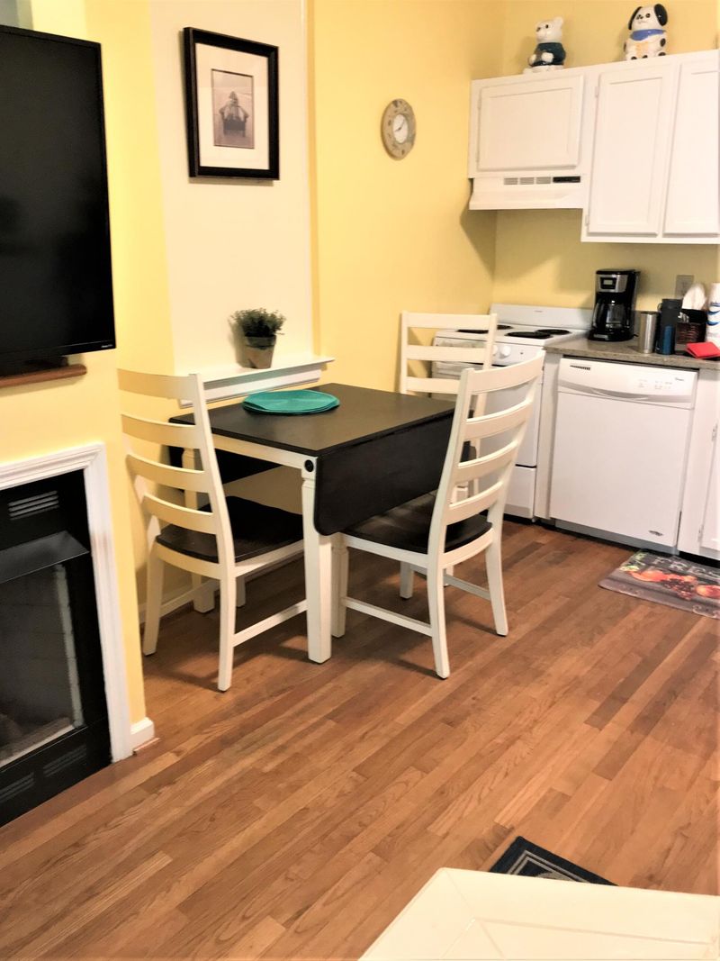 121 E Arctic Ave #2b, Folly Beach, SC 29439