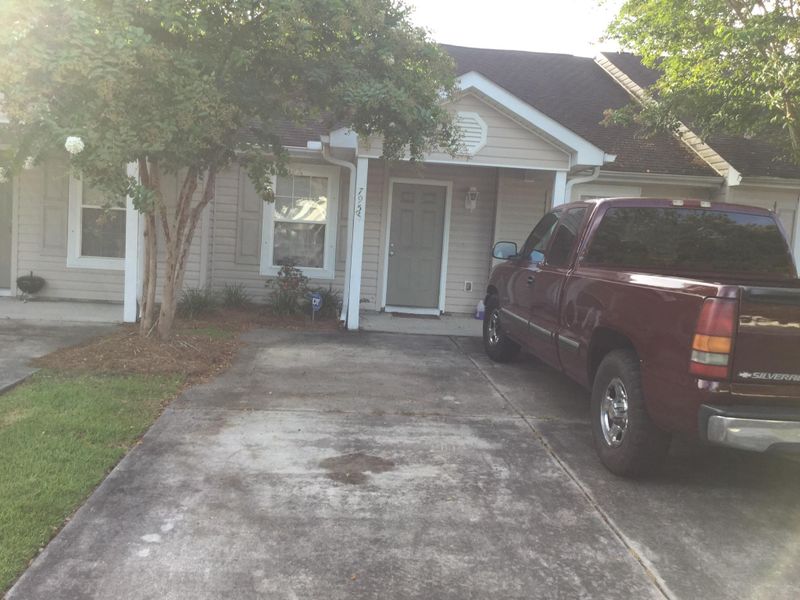 7956 Weld St, North Charleston, SC 29418