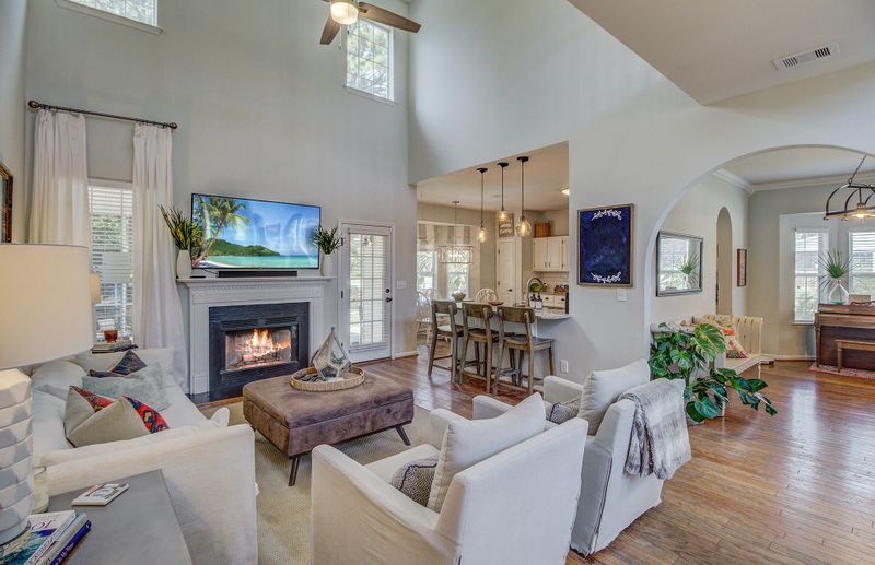1322 Belhaven Dr, Mount Pleasant, SC 29466