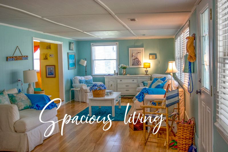 2003 Myrtle St, Edisto Island, SC 29438