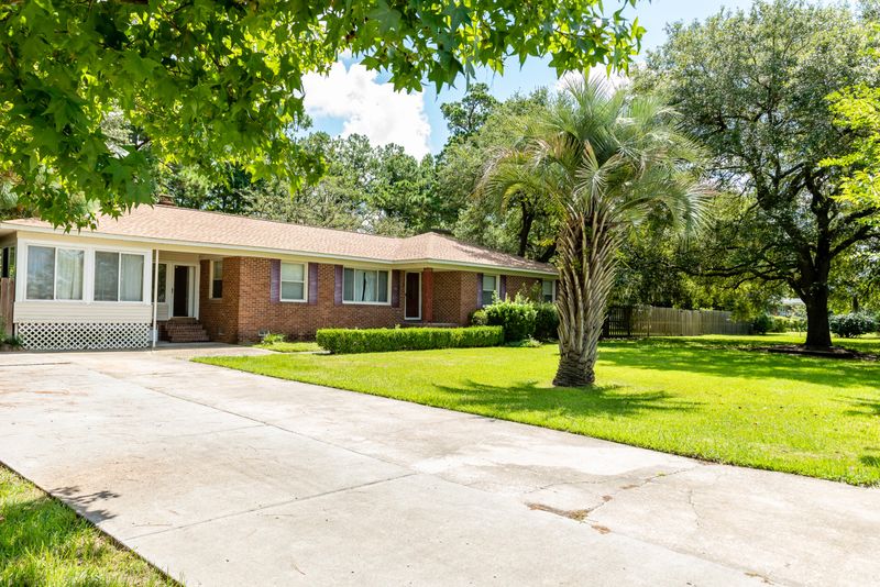 429 Nelson Ferry Rd, Moncks Corner, SC 29461
