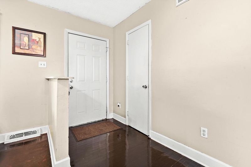 7615 Hillandale Rd, North Charleston, SC 29420