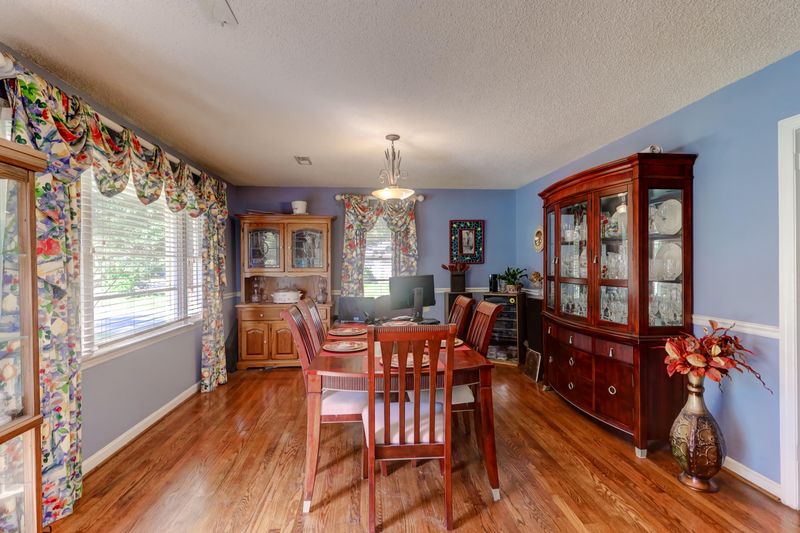 751 Sinlea Ave, Mount Pleasant, SC 29464