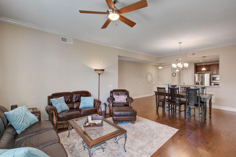 135 Pier View St #301, Charleston, SC 29492