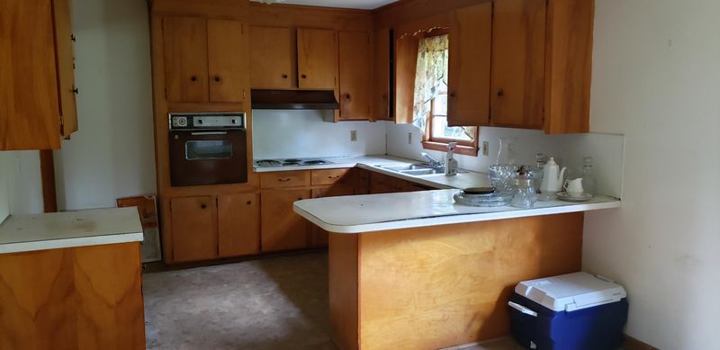 234 Owens Dr, Summerville, SC 29483