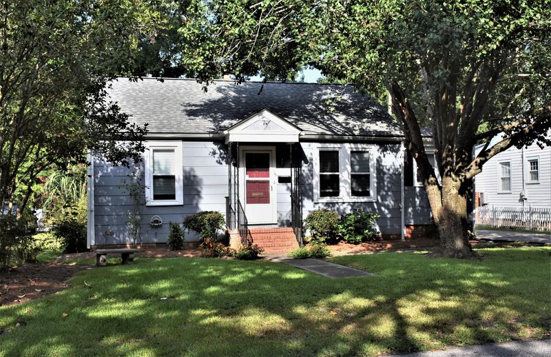 55 Avondale Ave, Charleston, SC 29407