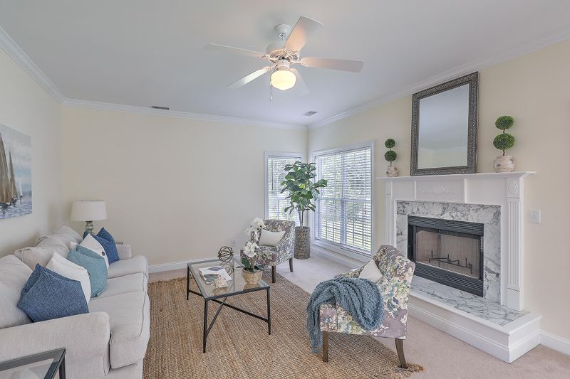 107 Ryton Dr, Charleston, SC 29414