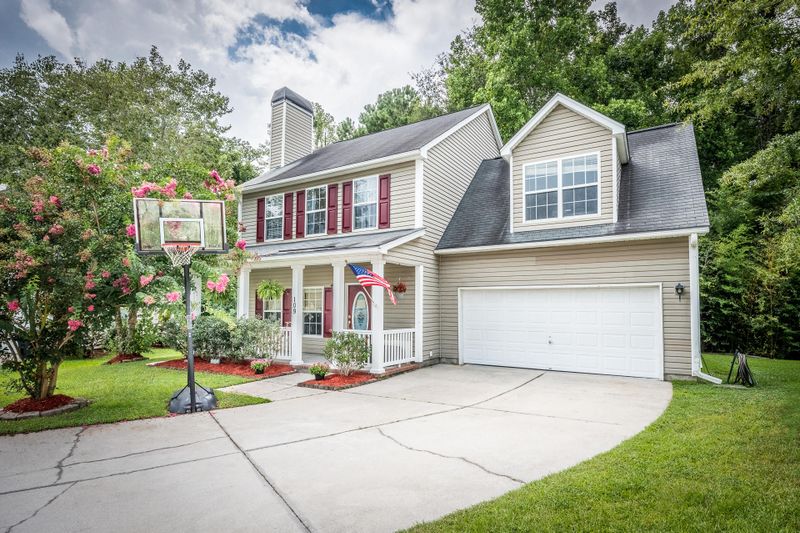 109 Cassels Ln, Summerville, SC 29485