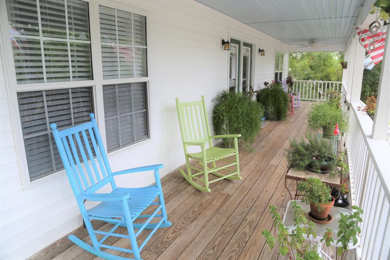 2609 Laroche St, Edisto Beach, SC 29438