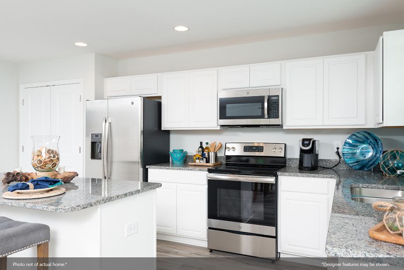 139 Percheron Dr, Summerville, SC 29486