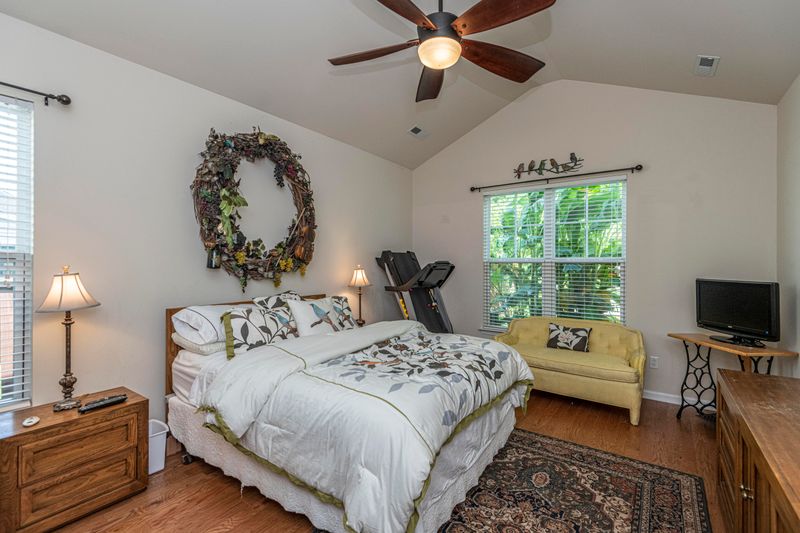 377 Decatur Dr, Summerville, SC 29486