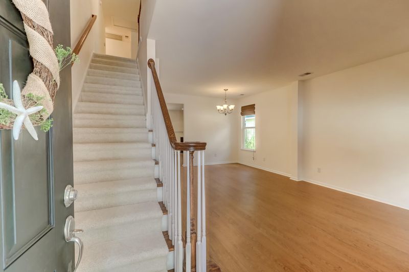 3616 Locklear Ln, Mount Pleasant, SC 29466