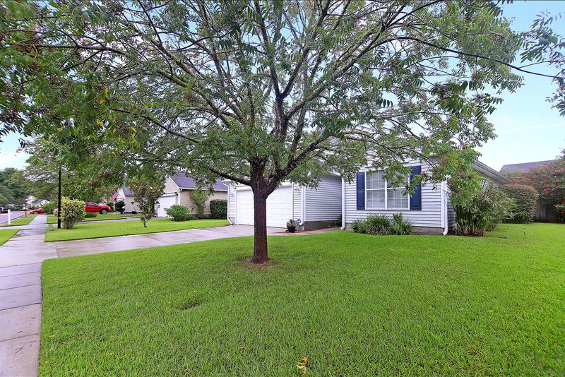 7090 Windmill Creek Rd, Charleston, SC 29414