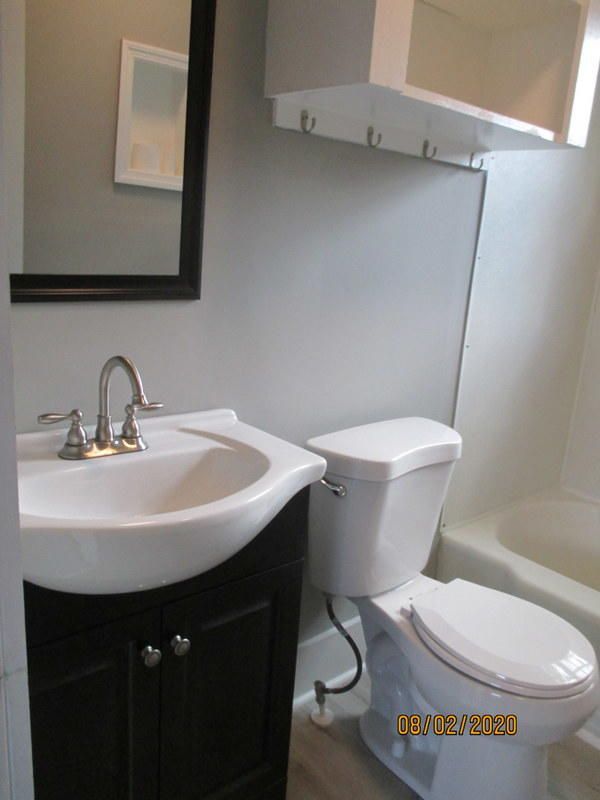 2007 Alton St, North Charleston, SC 29406