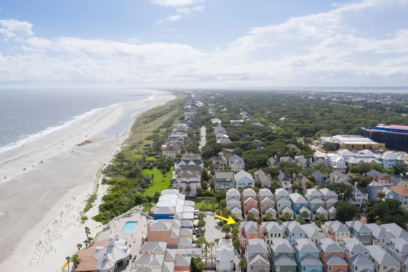 113 Grand Pavilion Dr, Isle Of Palms, SC 29451