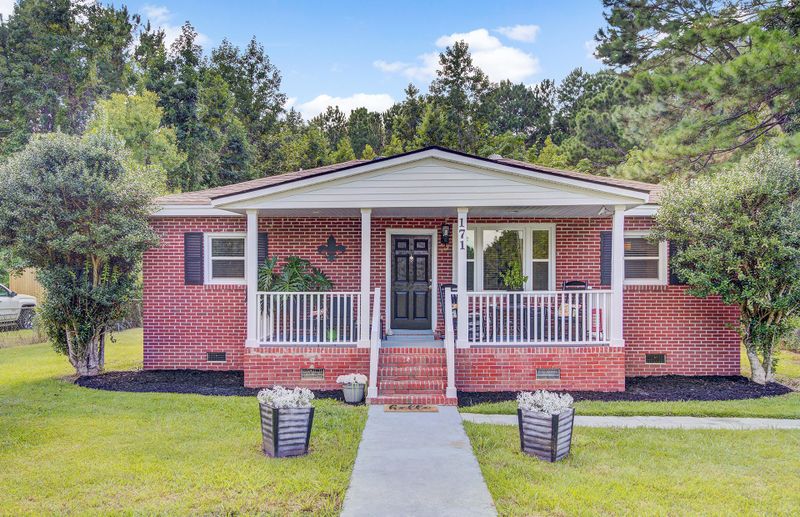 171 Lindy Creek Rd, Goose Creek, SC 29445
