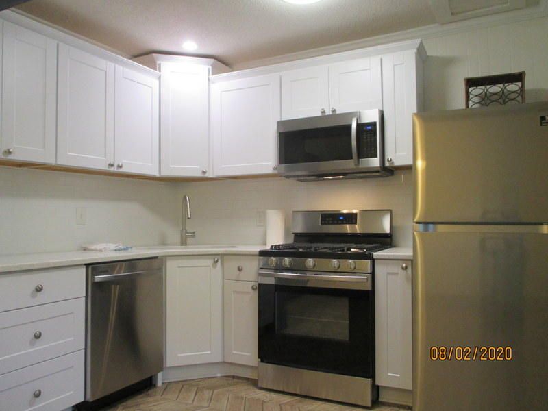 2009 Alton St, North Charleston, SC 29406