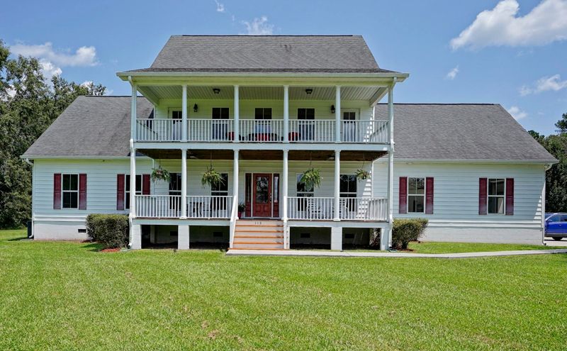 118 Swimmin Hole Ln, Moncks Corner, SC 29461