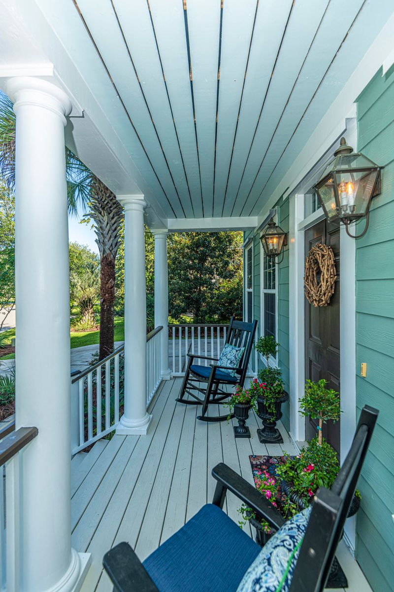 2912 Riverwood Dr, Mount Pleasant, SC 29466