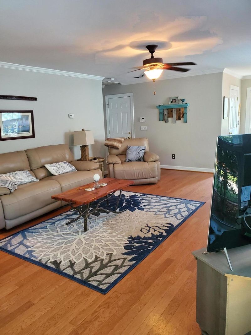102 Garden Grove Dr, Summerville, SC 29485