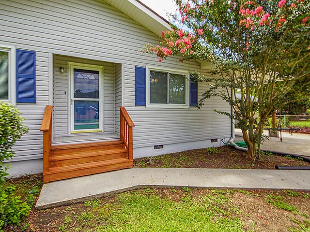 2117 Oakland Rd, Charleston, SC 29414
