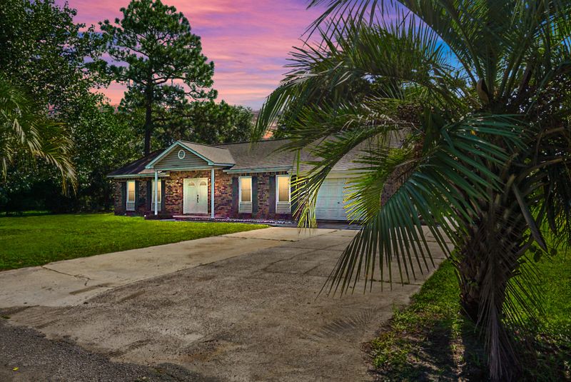 403 Longstreet St, Summerville, SC 29486