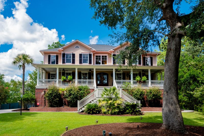 2704 Oak Manor Dr, Mount Pleasant, SC 29466