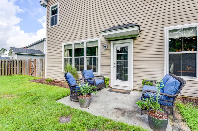 341 Sanctuary Park Dr, Summerville, SC 29486