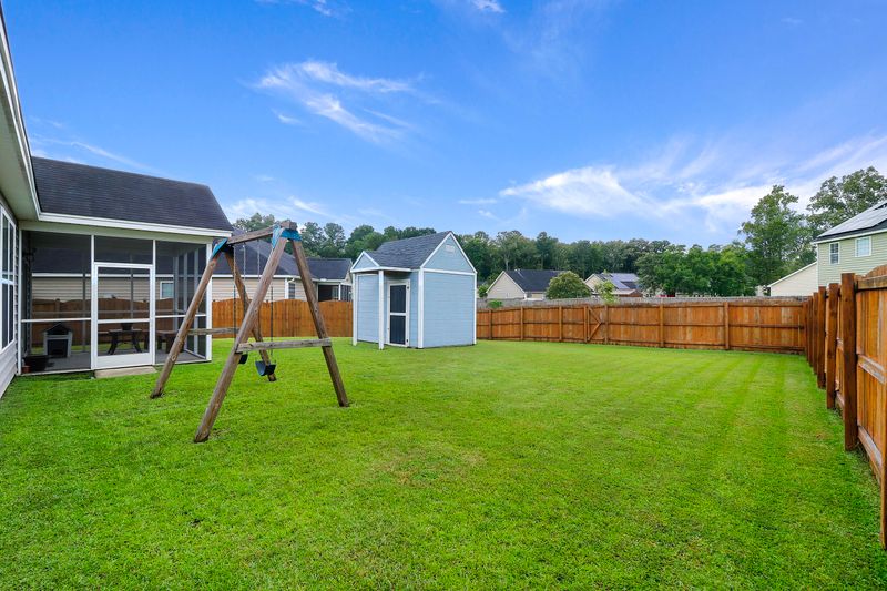 3051 Nantuckett Ave, North Charleston, SC 29420