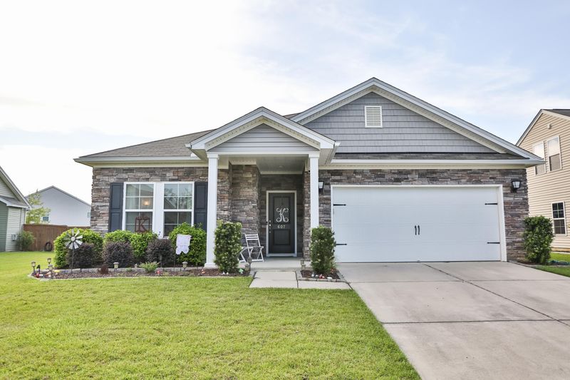 607 Calabash Ct, Summerville, SC 29483