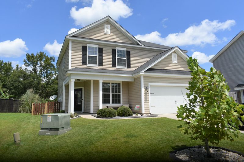 1606 Rising Mist Dr, Summerville, SC 29483