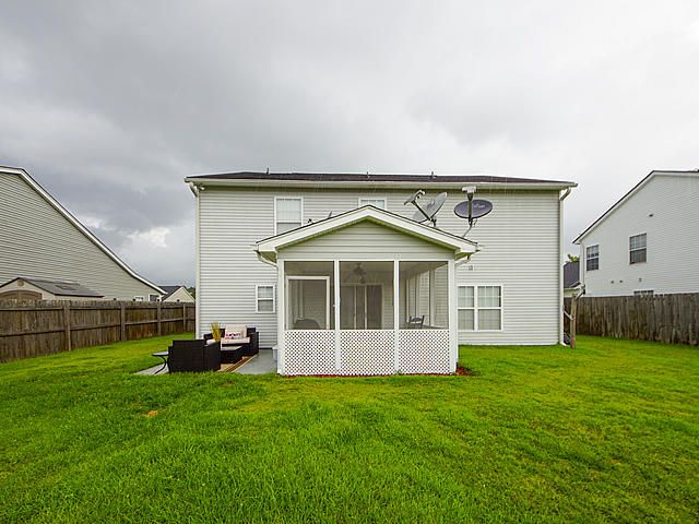 208 S Port Dr, Summerville, SC 29483