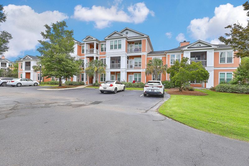 1621 Chatelain Way, Mount Pleasant, SC 29464