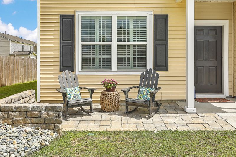 103 Ancestry Ln, Moncks Corner, SC 29461