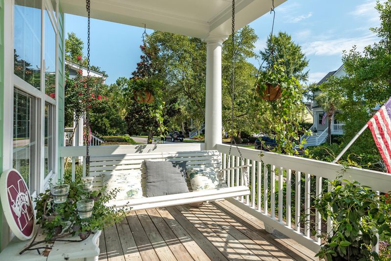 1120 Barfield St, Charleston, SC 29492
