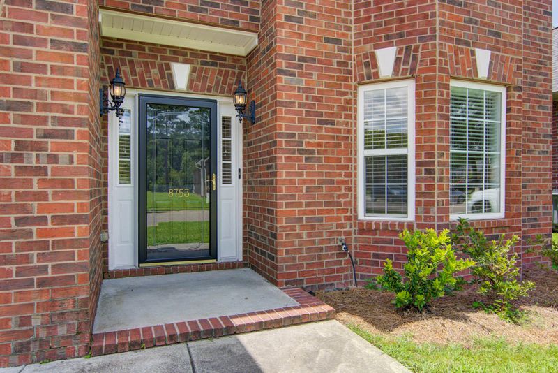 8753 Evangeline Dr, North Charleston, SC 29420