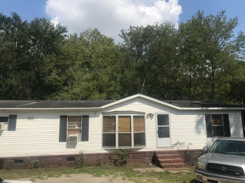 114 Dunmeyer Loop Rd, Summerville, SC 29485