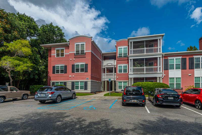 1233 Telfair Way, Charleston, SC 29412