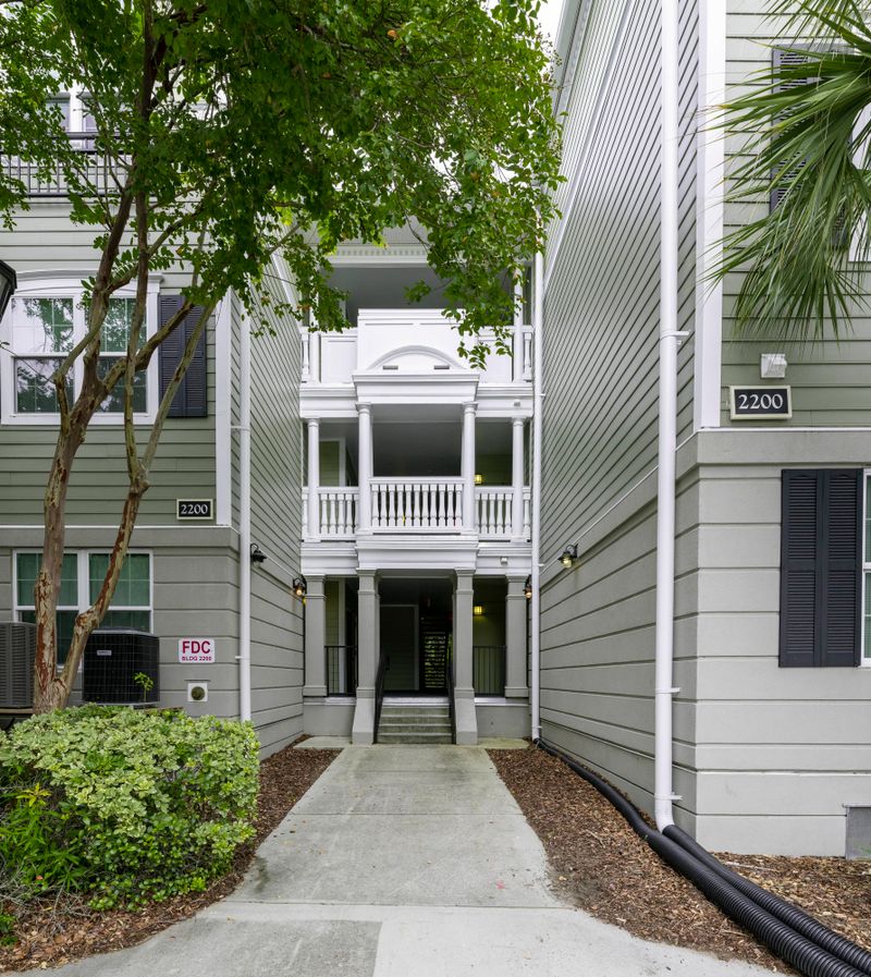 2213 Telfair Way, Charleston, SC 29412