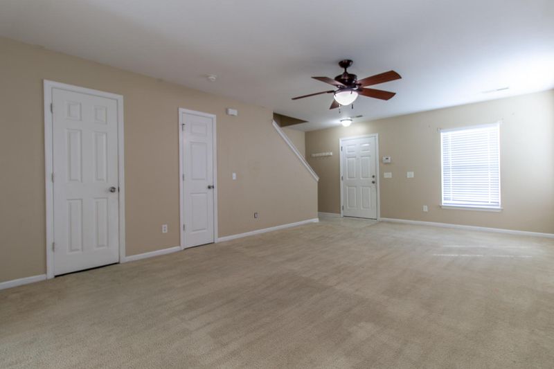 251 Border Rd, Goose Creek, SC 29445