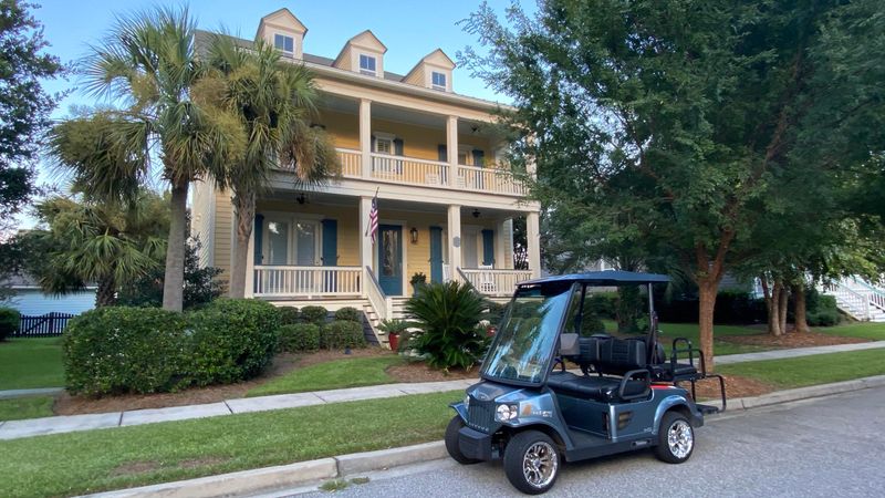 1710 Sailmaker St, Charleston, SC 29492