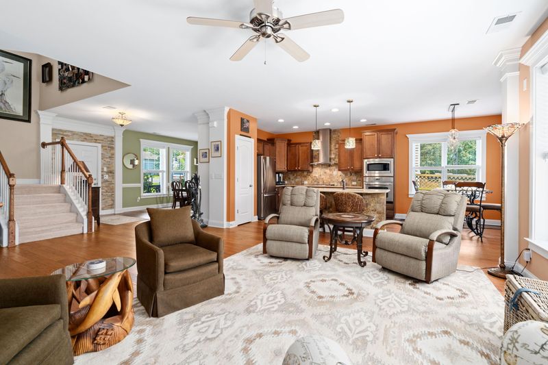 230 Devonshire Dr, Moncks Corner, SC 29461