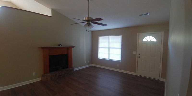 1005 E Saddle Creek Ct, North Charleston, SC 29420