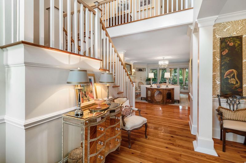 1482 Burningtree Rd, Charleston, SC 29412