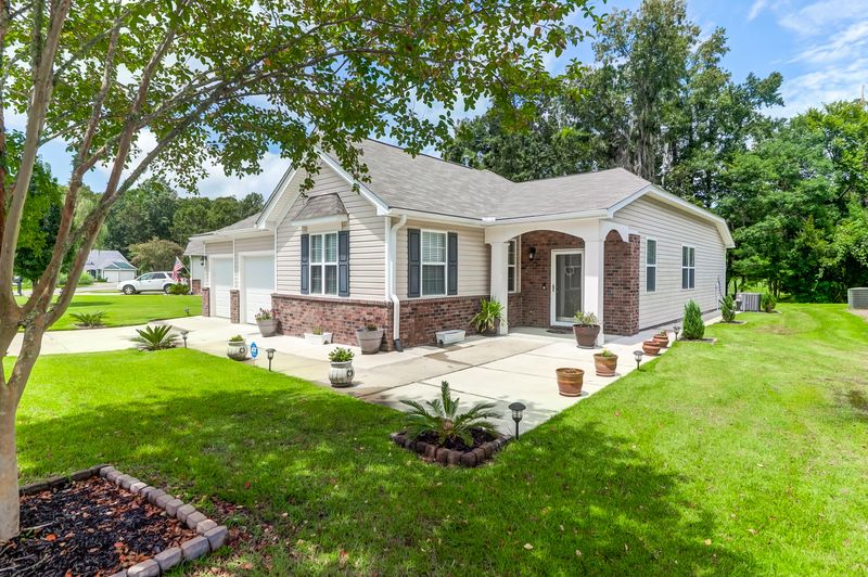 9391 N Heyward Ct, Summerville, SC 29485