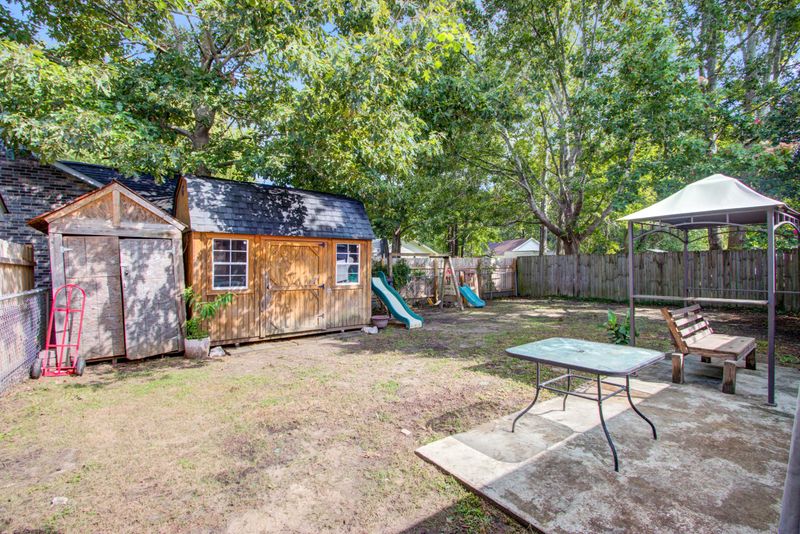 1024 Douglas Wayne Rd, Summerville, SC 29486